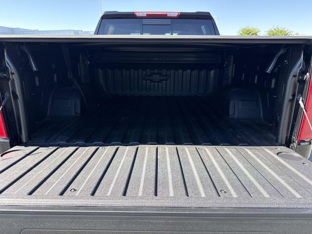 Used 2025 Chevrolet Silverado 1500 RST AWD/4WD image 21