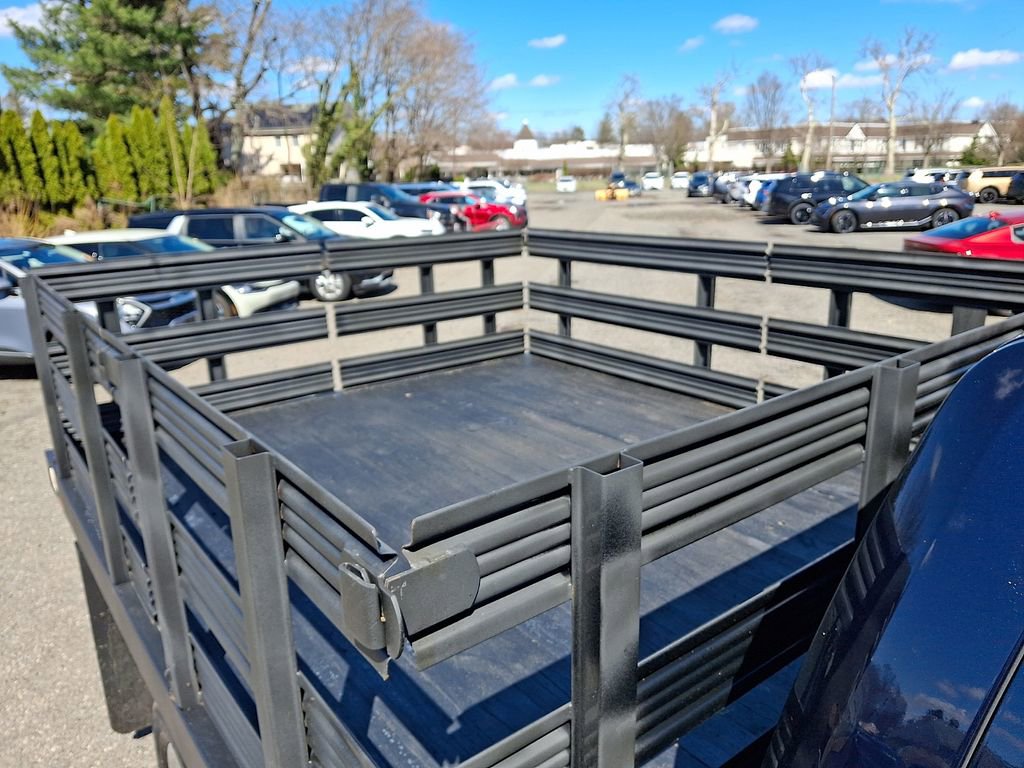 Used 2014 RAM 3500 Tradesman RWD image 9