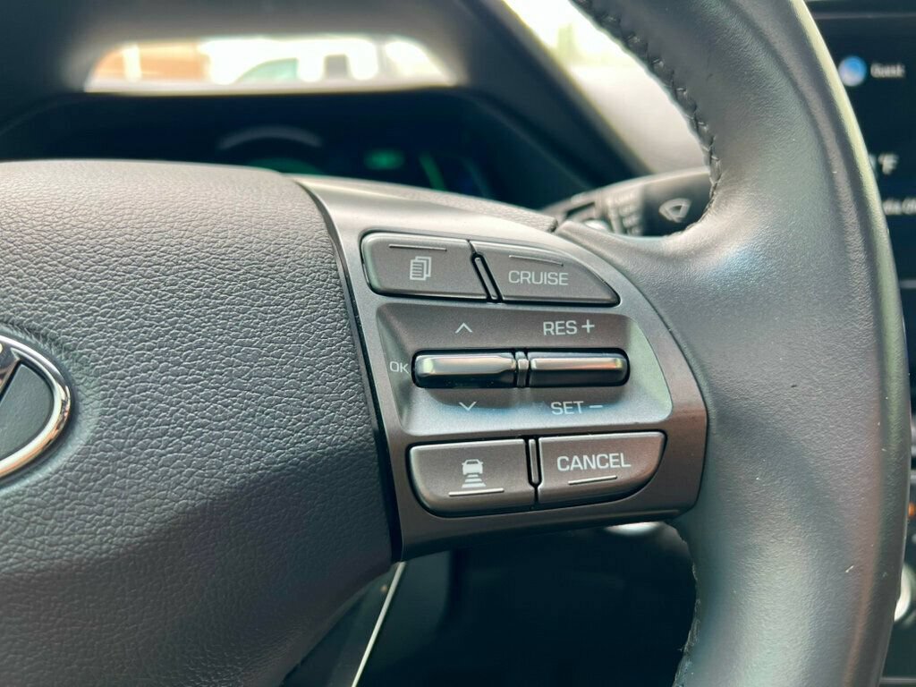 Used 2021 Hyundai Ioniq Limited FWD image 17