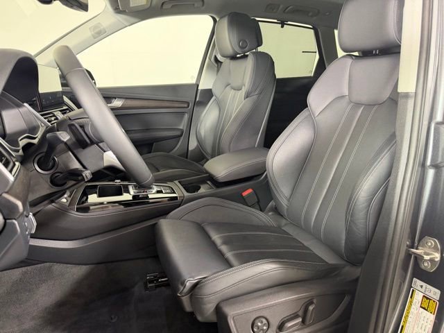 Used 2023 Audi Q5 2.0T Premium Plus w/ Premium Plus Package AWD/4WD image 17