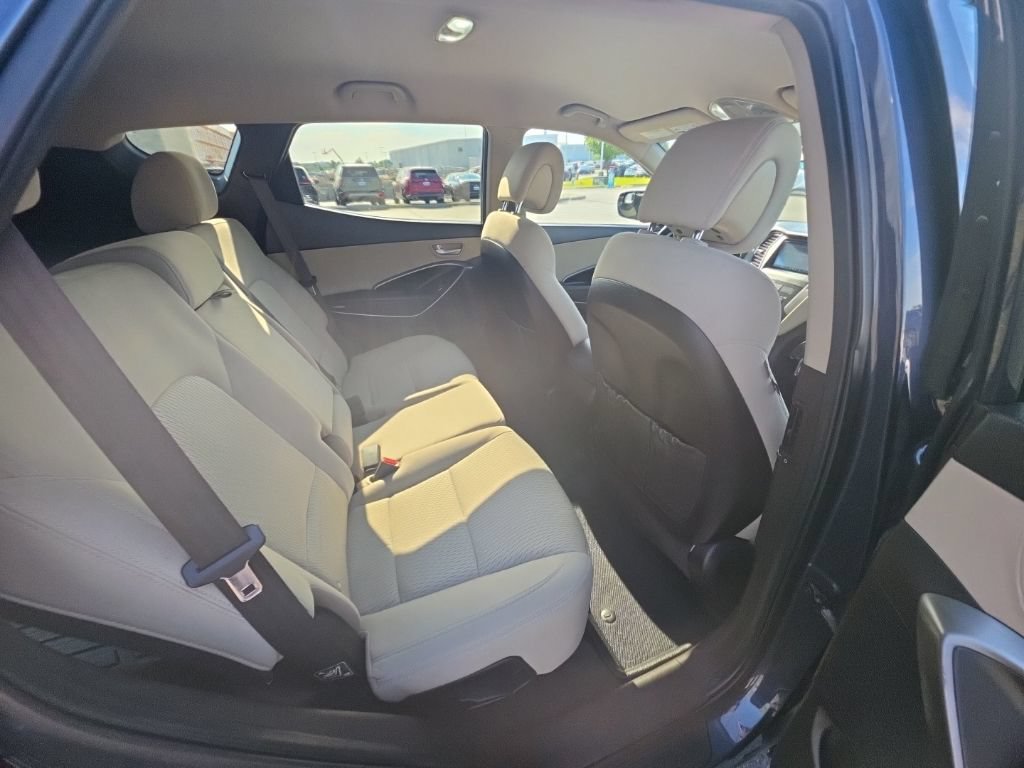 Used 2017 Hyundai Santa Fe Sport AWD/4WD image 33