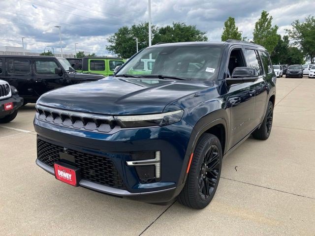 New 2026 Jeep Grand Wagoneer Limited AWD/4WD image 3