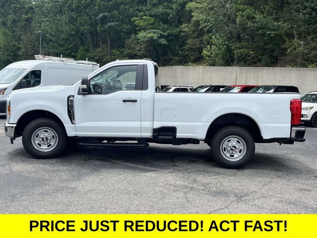 Certified 2026 Ford F250 XL w/ XL Chrome Package RWD image 7