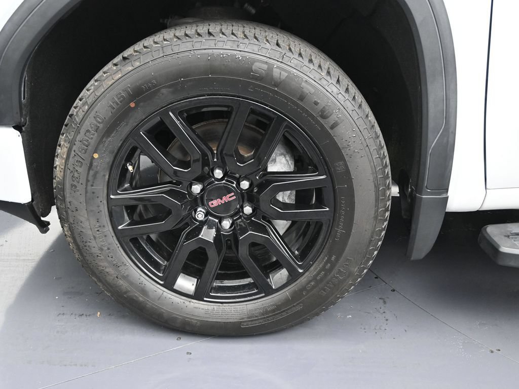 Used 2020 GMC Sierra 1500 Elevation w/ Elevation Value Package AWD/4WD image 9