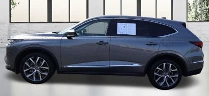 Used 2023 Acura MDX w/ Technology Package FWD image 2