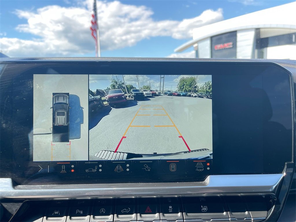 Used 2025 Chevrolet Silverado 1500 High Country w/ Midnight Edition image 22