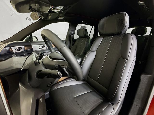 Used 2026 Cadillac Vistiq Sport w/ LPO, Floor Liner Package image 24