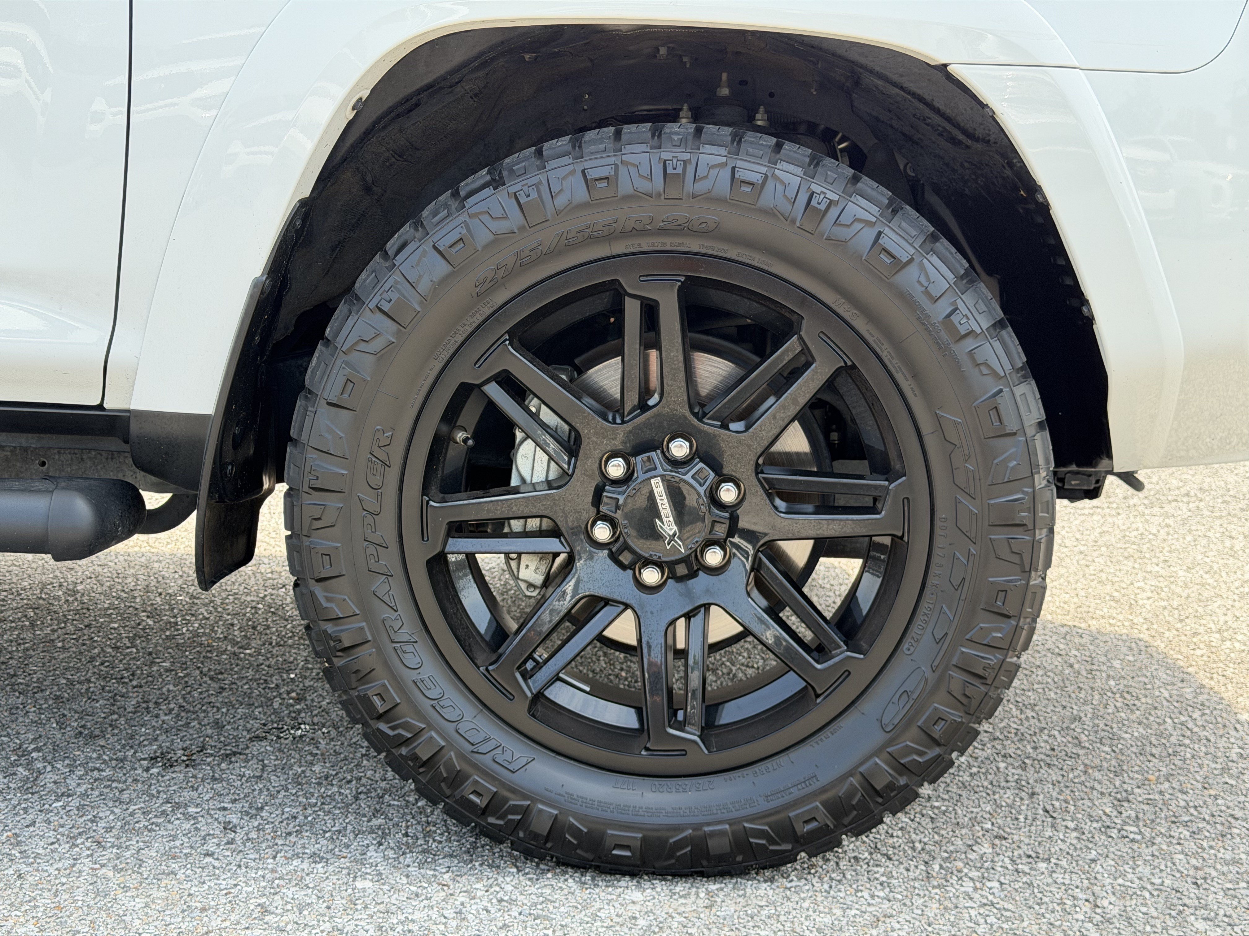 Used 2023 Toyota 4Runner TRD Off-Road Premium w/ Moonroof Package AWD/4WD image 13