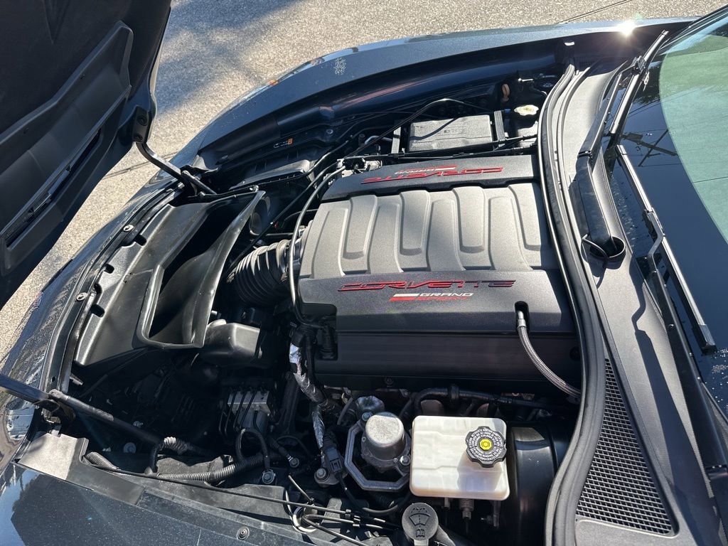 Used 2019 Chevrolet Corvette Grand Sport w/ Carbon Flash Badge Package image 15