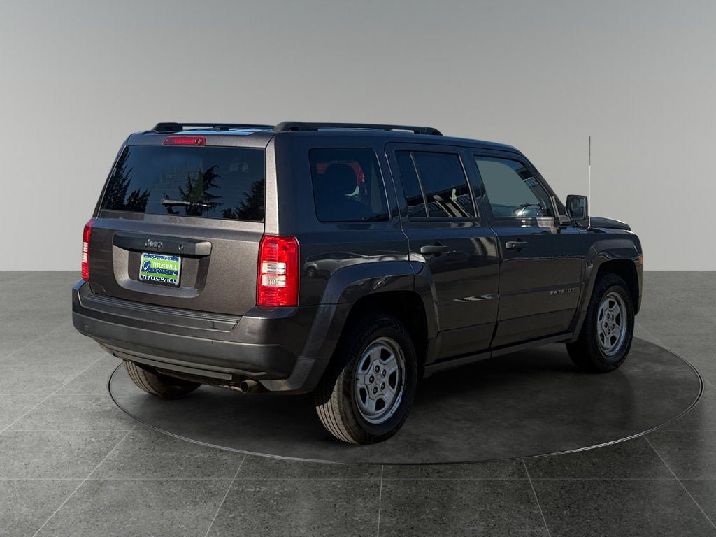 Used 2016 Jeep Patriot Sport FWD image 10