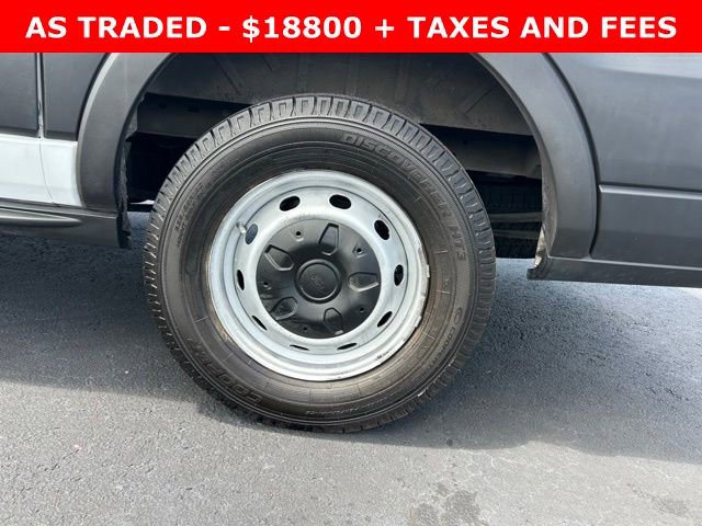 Used 2020 Ford Transit 150 Low Roof RWD image 10