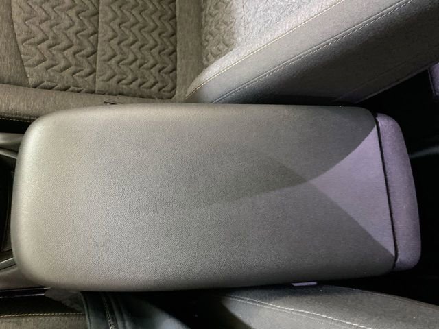 Used 2023 Chevrolet Equinox LT image 42