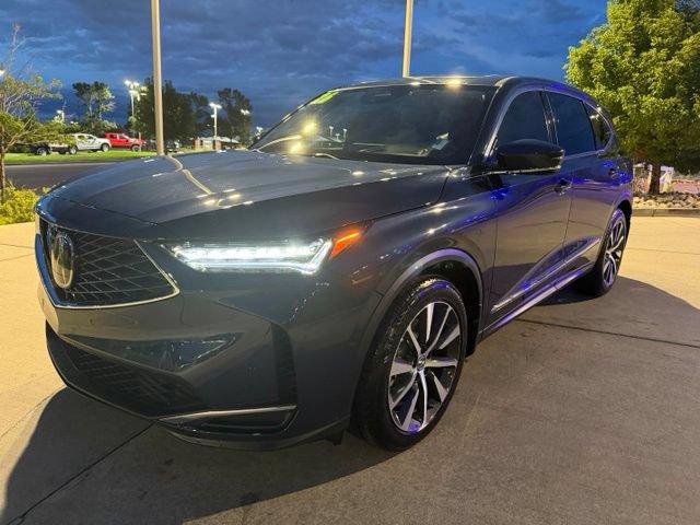 Used 2026 Acura MDX w/ Technology Package AWD/4WD image 4