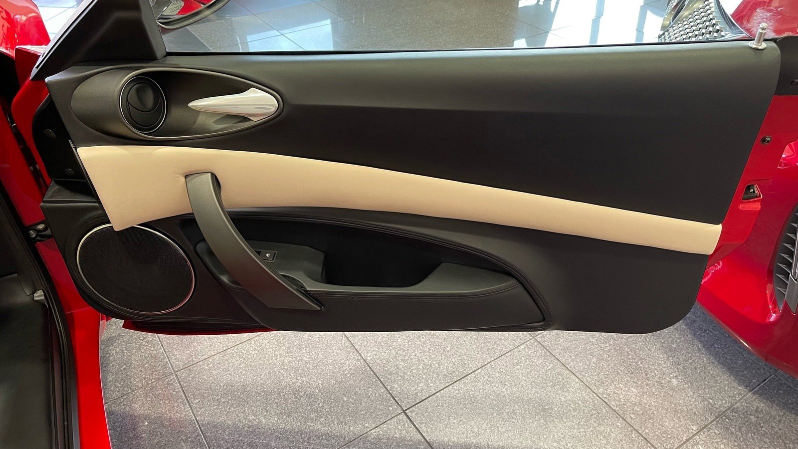 Used 2010 Lotus Evora image 33