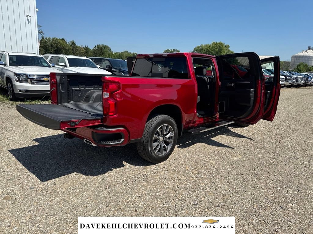 Used 2024 Chevrolet Silverado 1500 RST AWD/4WD image 30