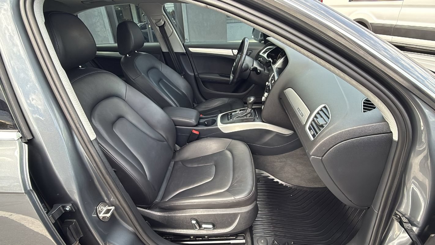 Used 2016 Audi A4 2.0T Premium w/ Convenience Plus Package AWD/4WD image 18
