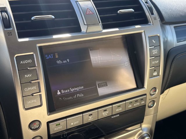 Used 2020 Lexus GX 460 Premium AWD/4WD image 23