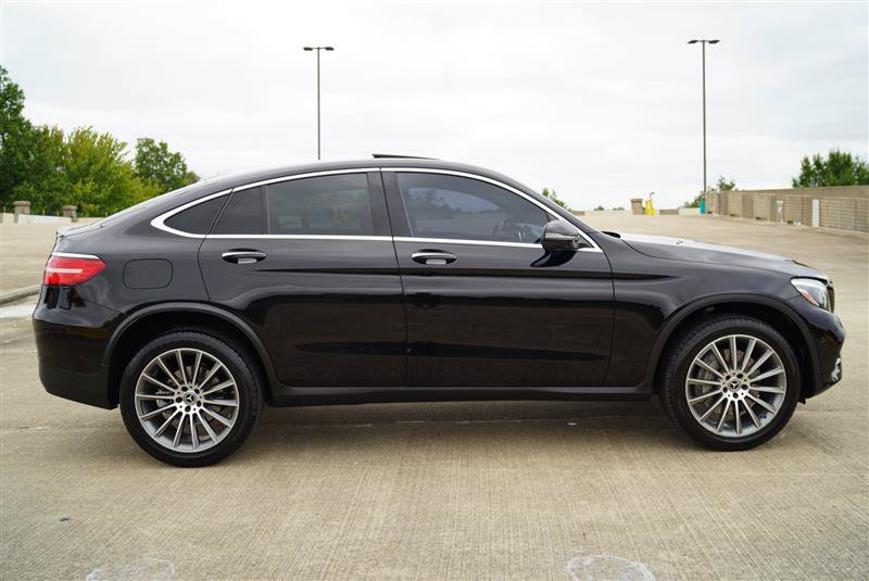 Used 2019 Mercedes-Benz GLC 300 4MATIC Coupe image 7