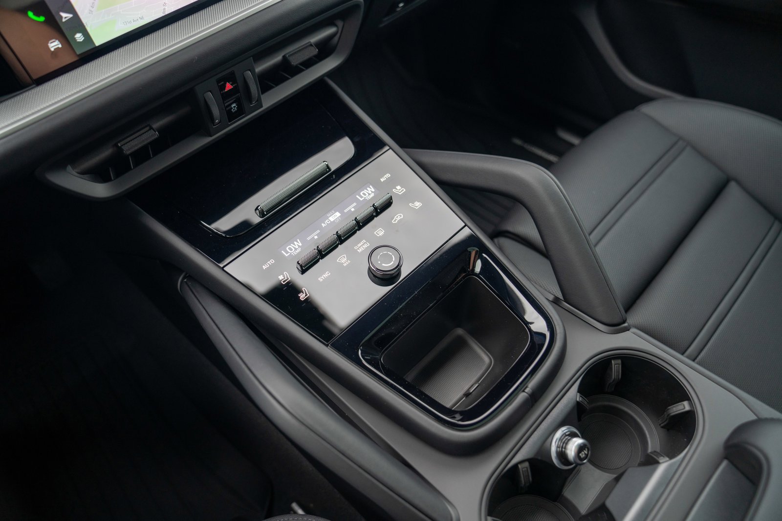 New 2026 Porsche Cayenne AWD/4WD image 19