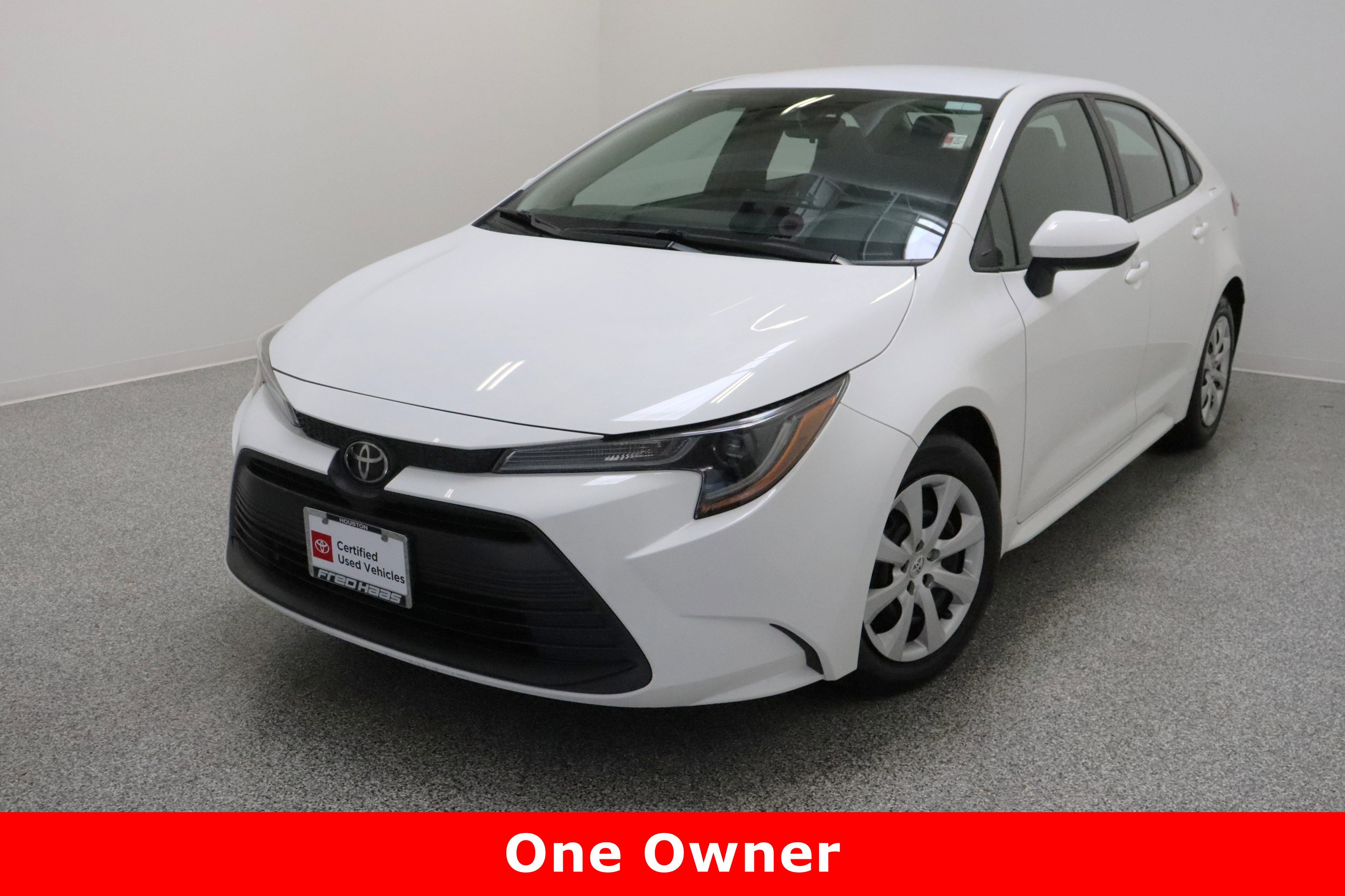Certified 2023 Toyota Corolla LE w/ Carpet Mat Package (TMS) FWD image 2