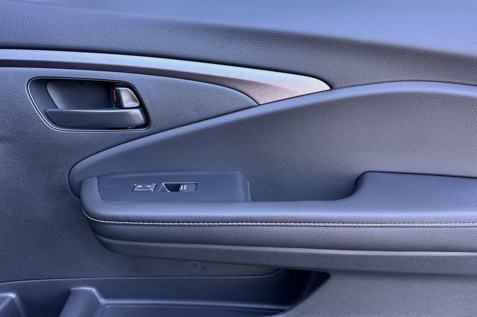 New 2025 Honda Ridgeline Sport image 28