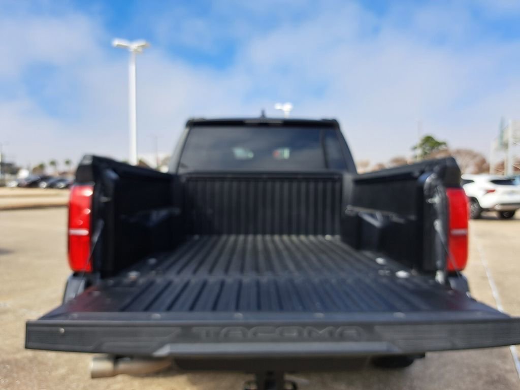 Used 2024 Toyota Tacoma SR5 image 25
