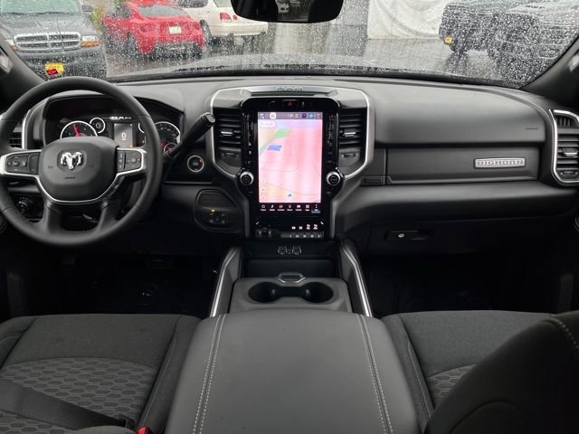 New 2026 RAM 2500 Big Horn AWD/4WD image 8