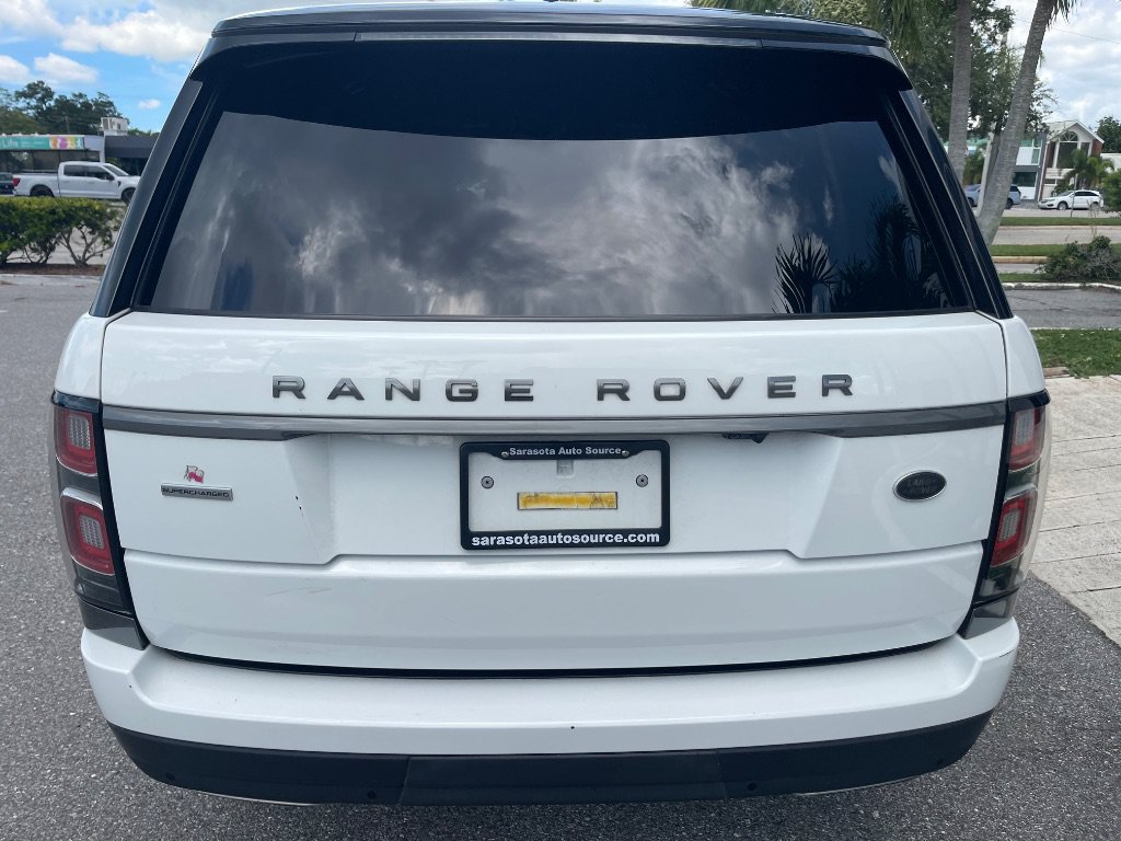 Used 2018 Land Rover Range Rover Supercharged AWD/4WD image 28