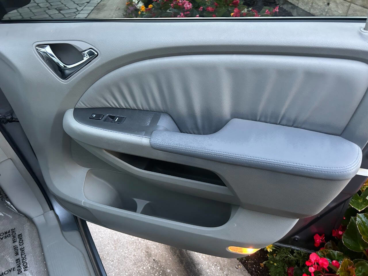 Used 2006 Honda Odyssey Touring image 12