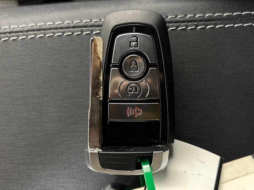 New 2026 Ford Bronco Outer Banks image 33