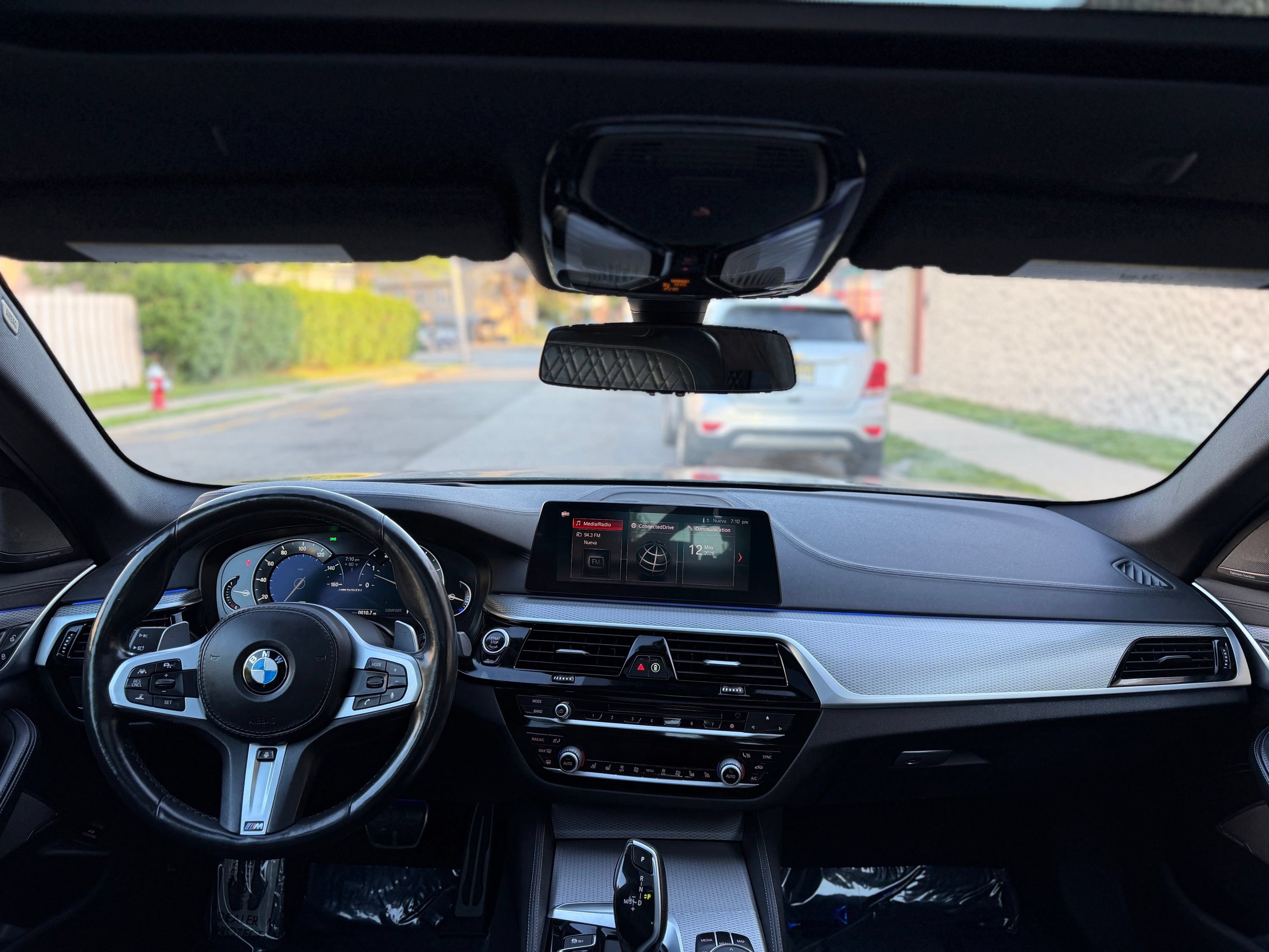Used 2019 BMW M550i xDrive AWD/4WD image 25