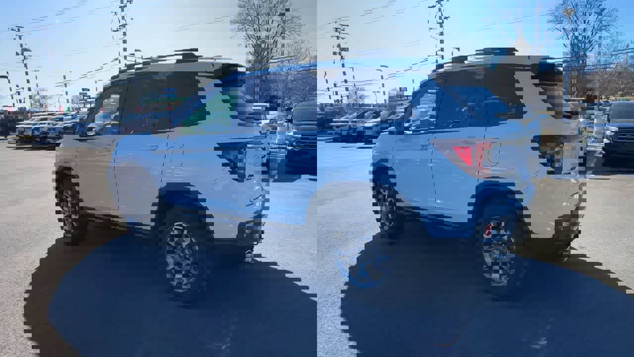 Used 2023 Honda Passport TrailSport image 6