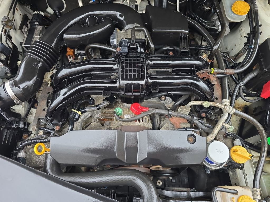 Used 2013 Subaru Crosstrek 2.0i Limited image 14