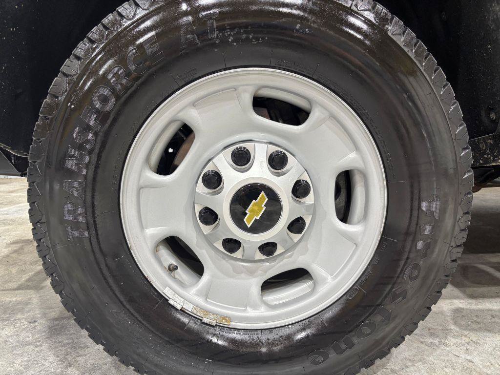 Used 2019 Chevrolet Silverado 2500 W/T AWD/4WD image 26