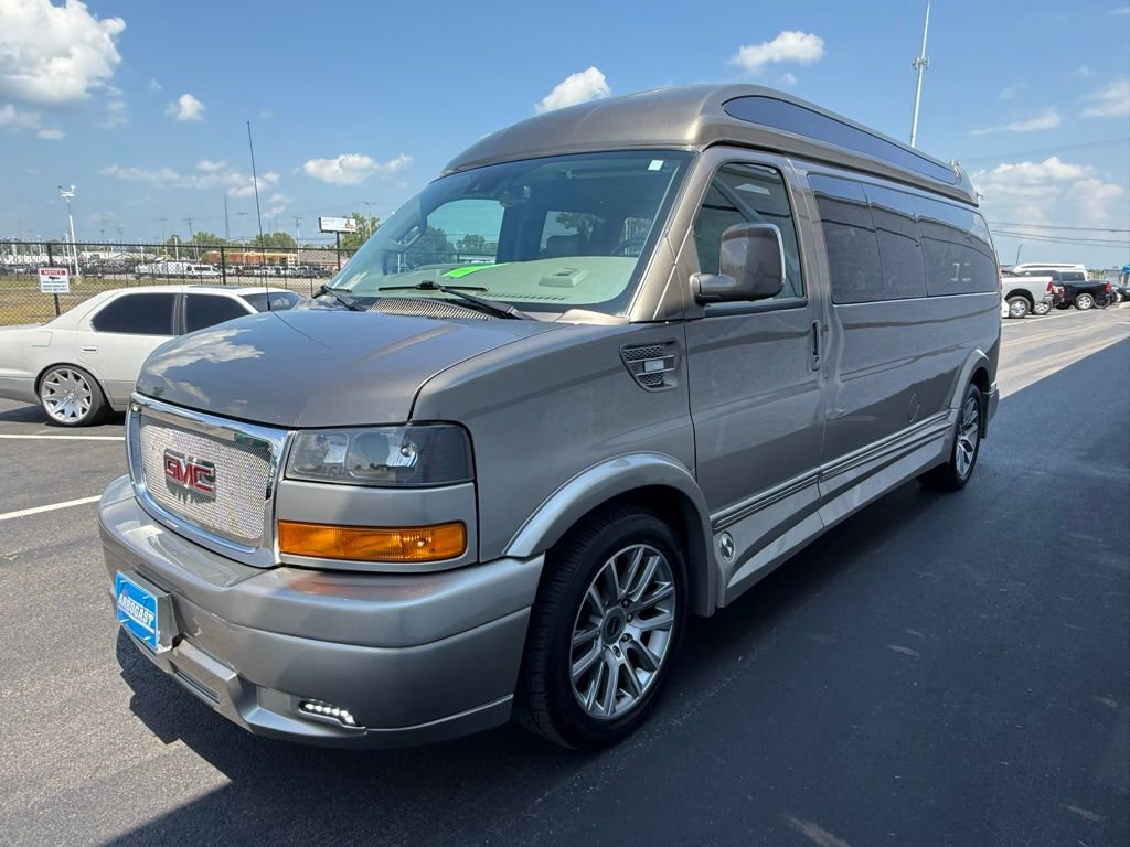 Used 2020 GMC Savana 2500 Explorer Limited SE w/ Enhanced Convenience Package image 11