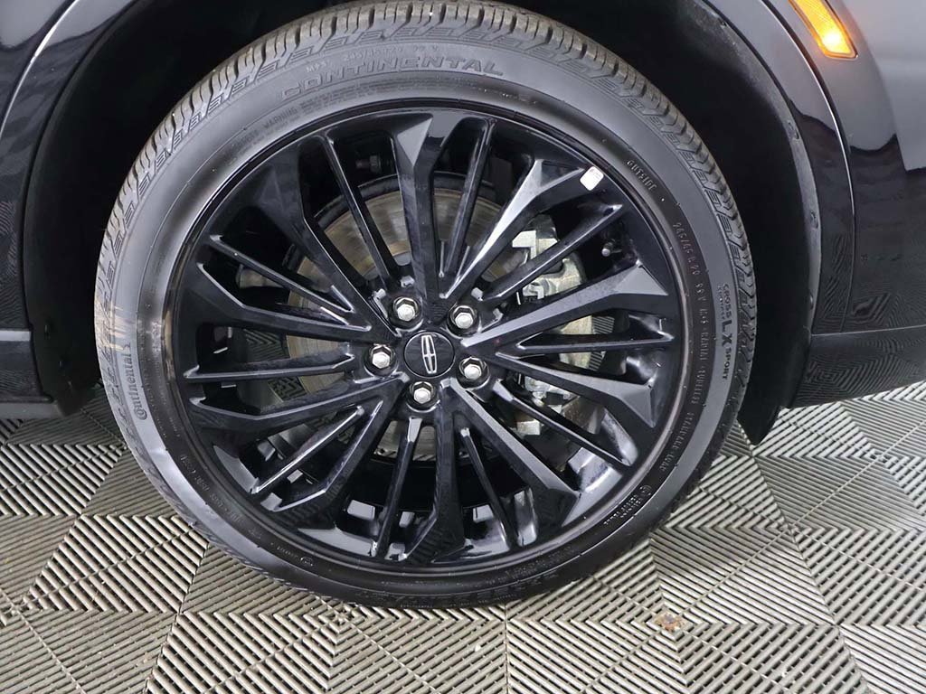 Used 2025 Lincoln Corsair Grand Touring w/ Equipment Group 301A image 25