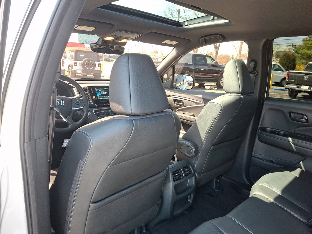 Used 2023 Honda Passport EX-L image 21