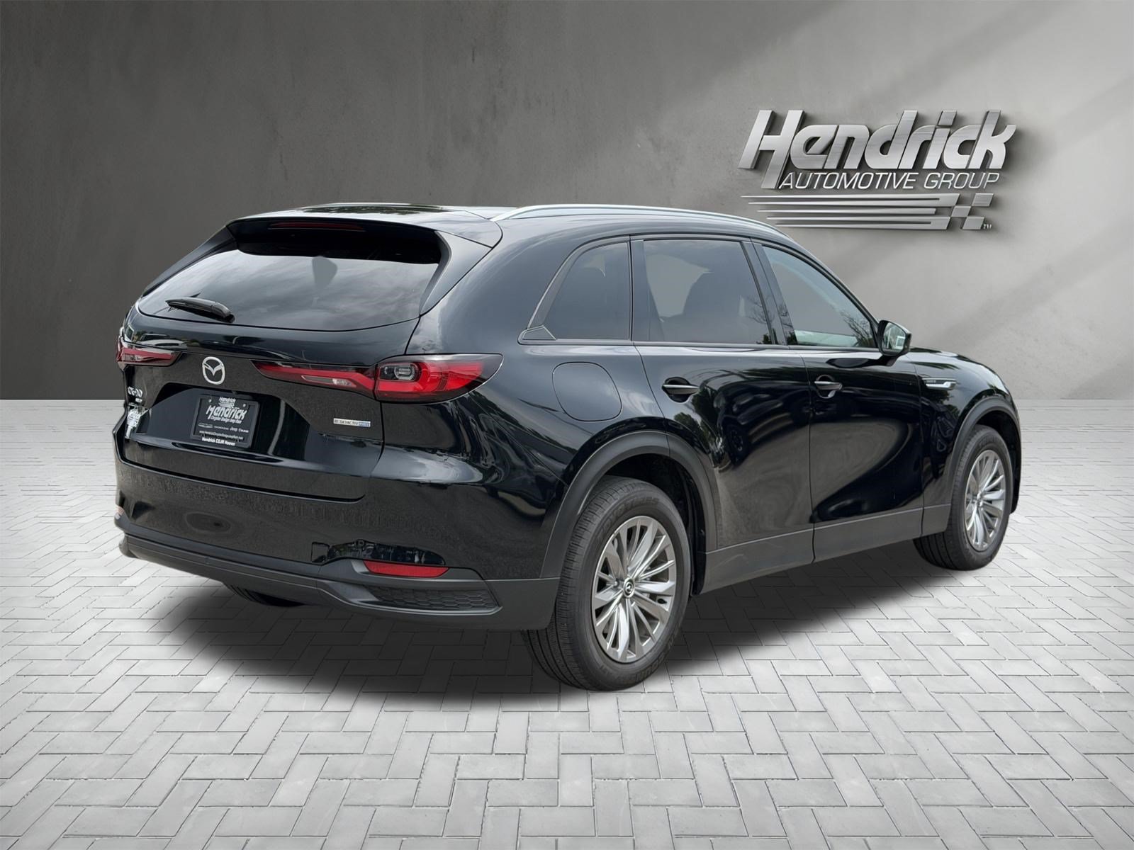 Used 2025 MAZDA CX-90 Plug-In Hybrid w/ Preferred AWD/4WD image 10