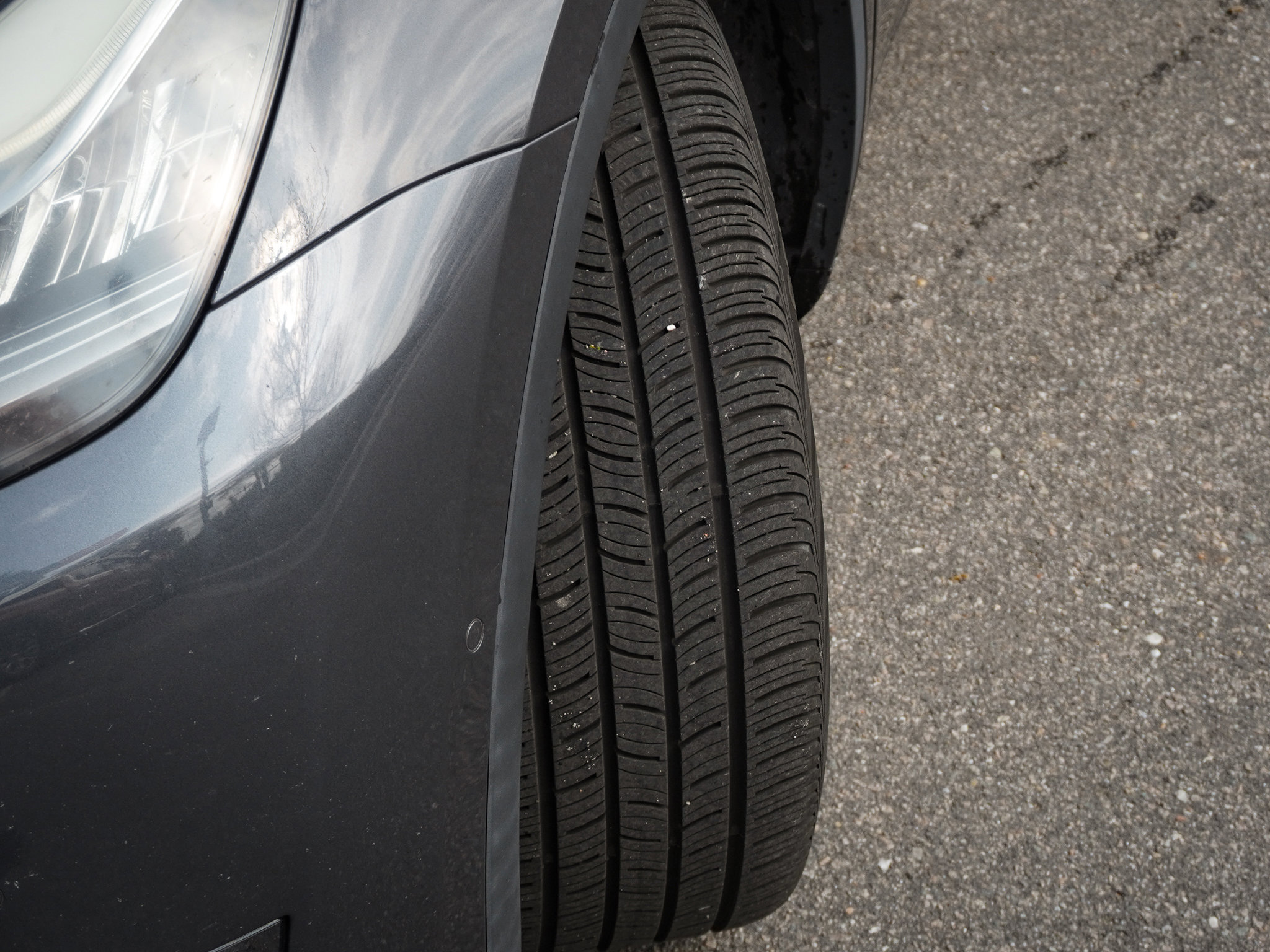 Used 2021 Tesla Model Y Long Range image 12