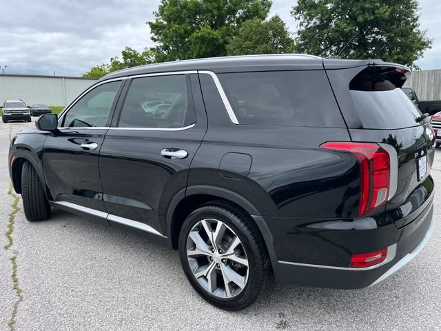 Used 2020 Hyundai Palisade SEL w/ Convenience Package FWD image 3