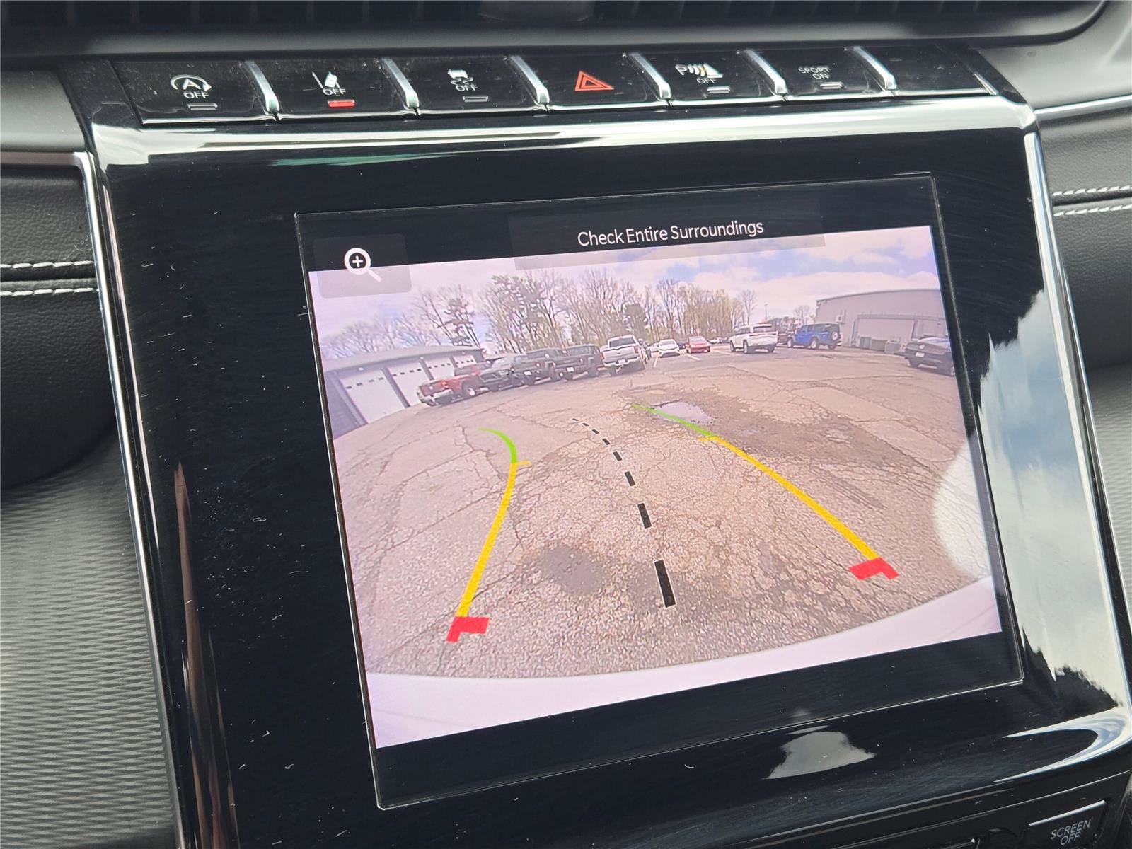 Used 2023 Jeep Grand Cherokee Altitude AWD/4WD image 27