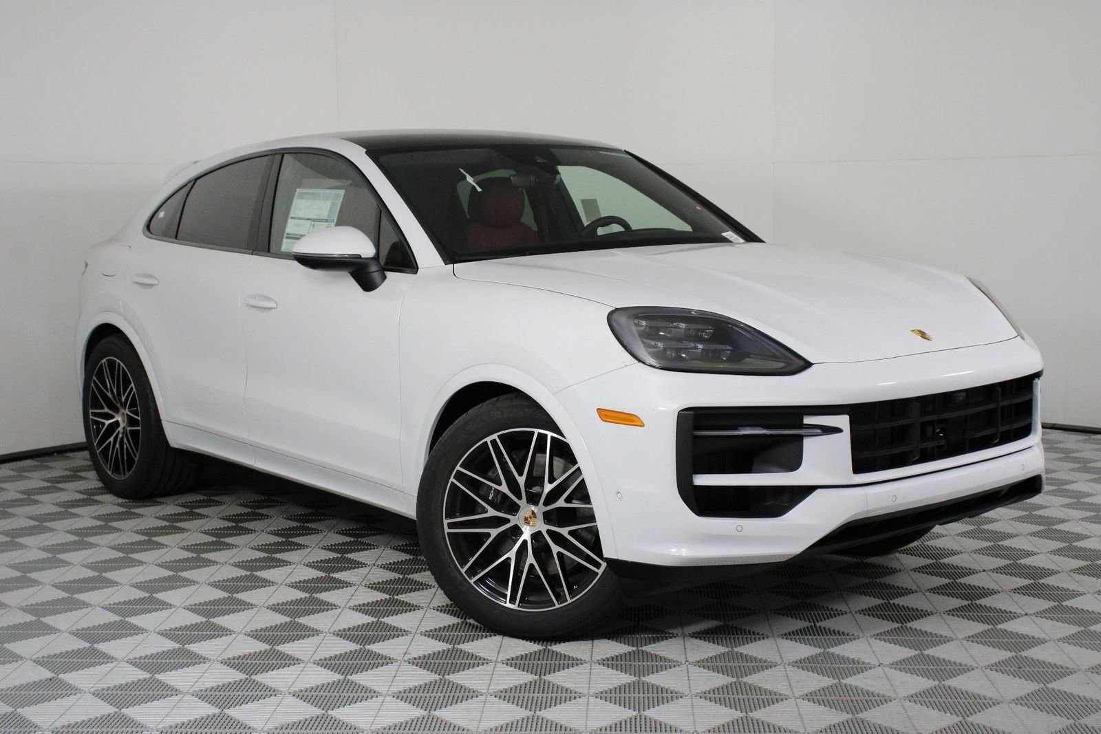 New 2026 Porsche Cayenne Coupe image 9