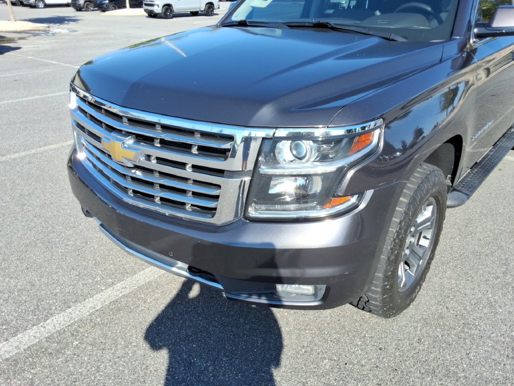 Certified 2017 Chevrolet Suburban LT AWD/4WD image 9