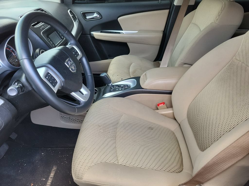 Used 2017 Dodge Journey SE w/ Comfort/Convenience Group AWD/4WD image 8