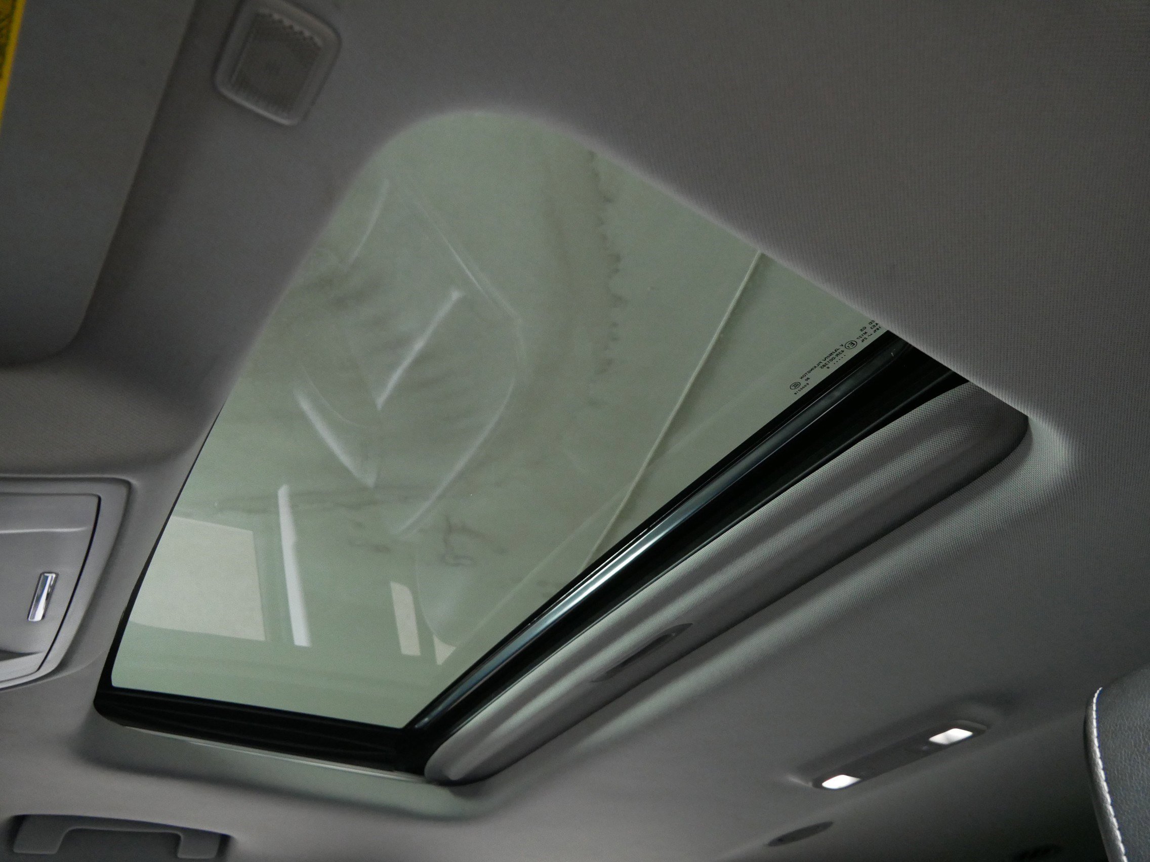 Used 2016 Chevrolet Tahoe LT w/ Luxury Package image 31