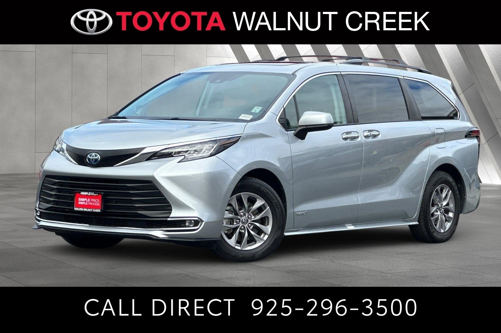 Used 2021 Toyota Sienna XLE