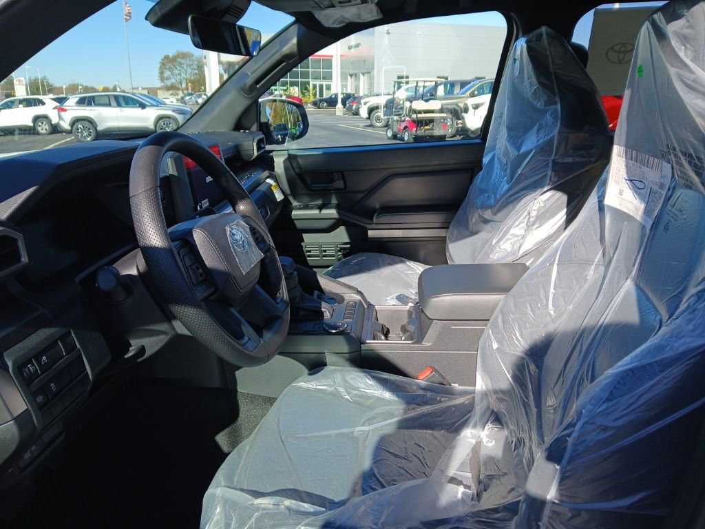 New 2025 Toyota Tacoma SR5 image 6