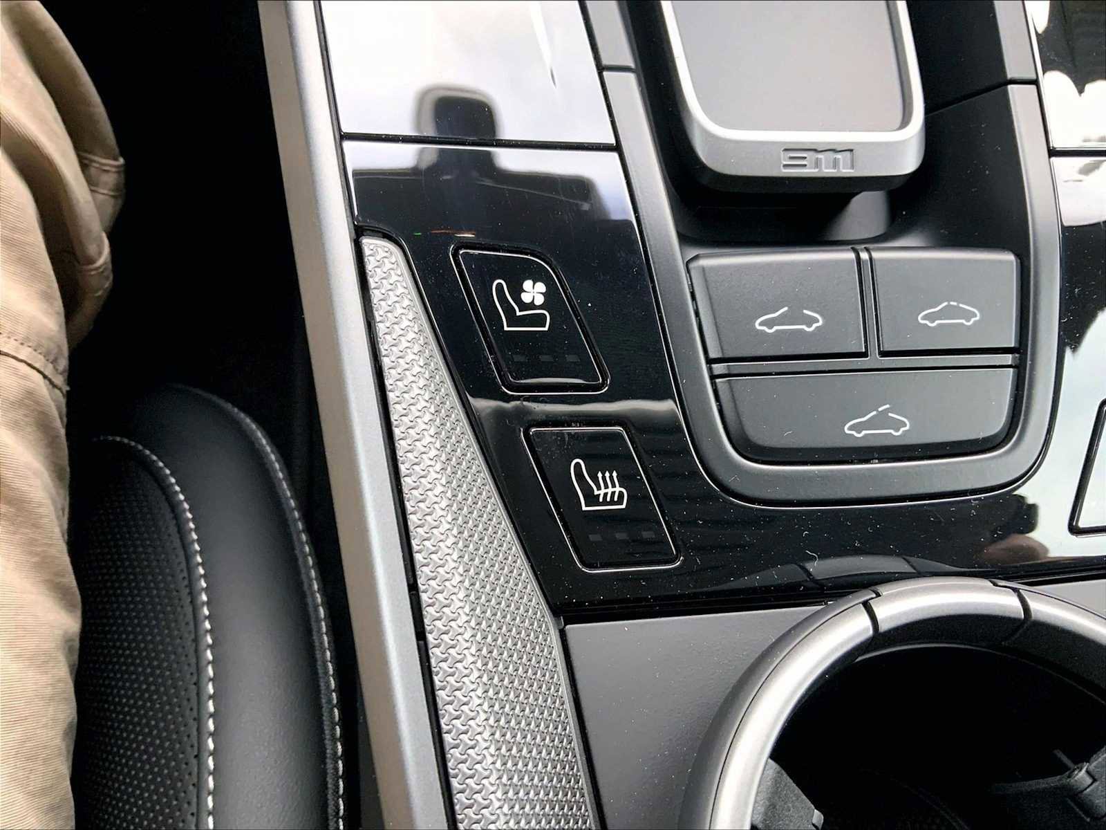 New 2026 Porsche 911 Carrera image 25