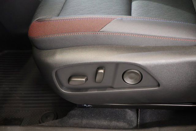 New 2026 Chevrolet Equinox RS image 11