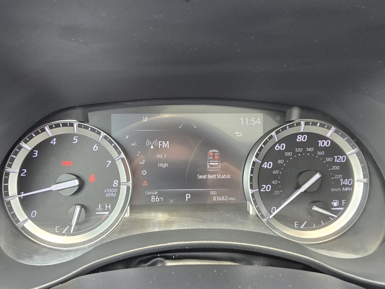 Used 2022 Toyota Highlander XLE FWD image 26